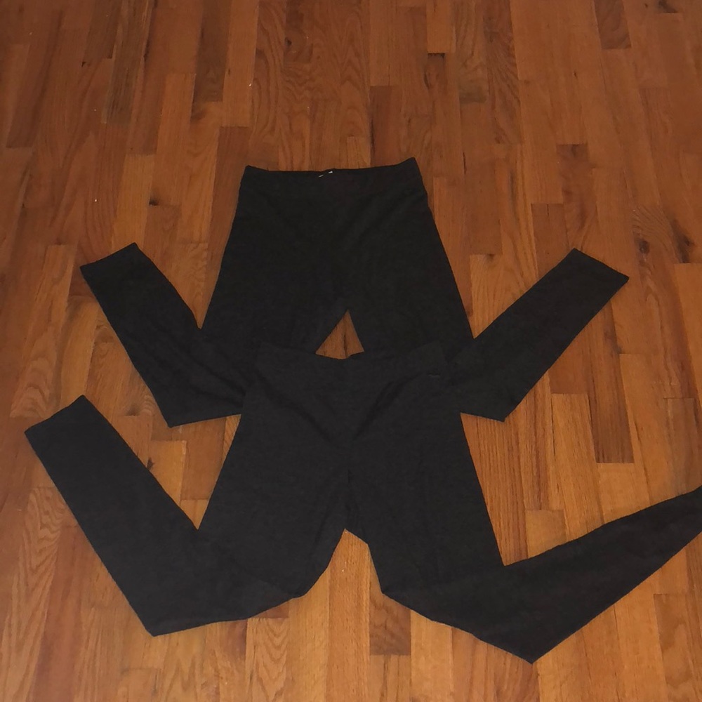two gray leggings bundle